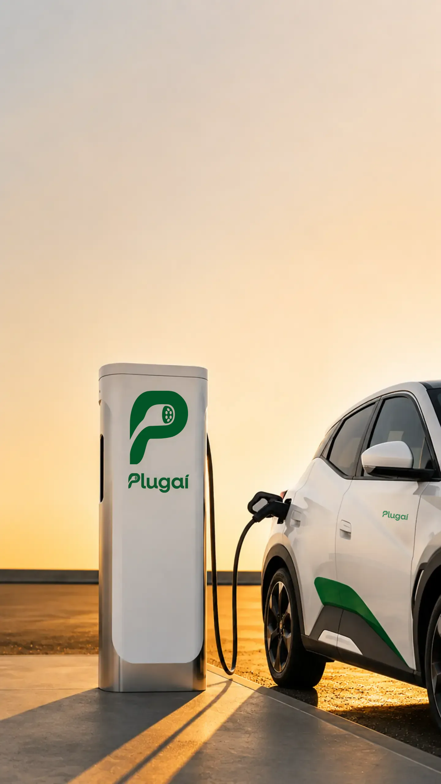 Carregador Plugaí com um carro elétrico conectado, ao fim da tarde.